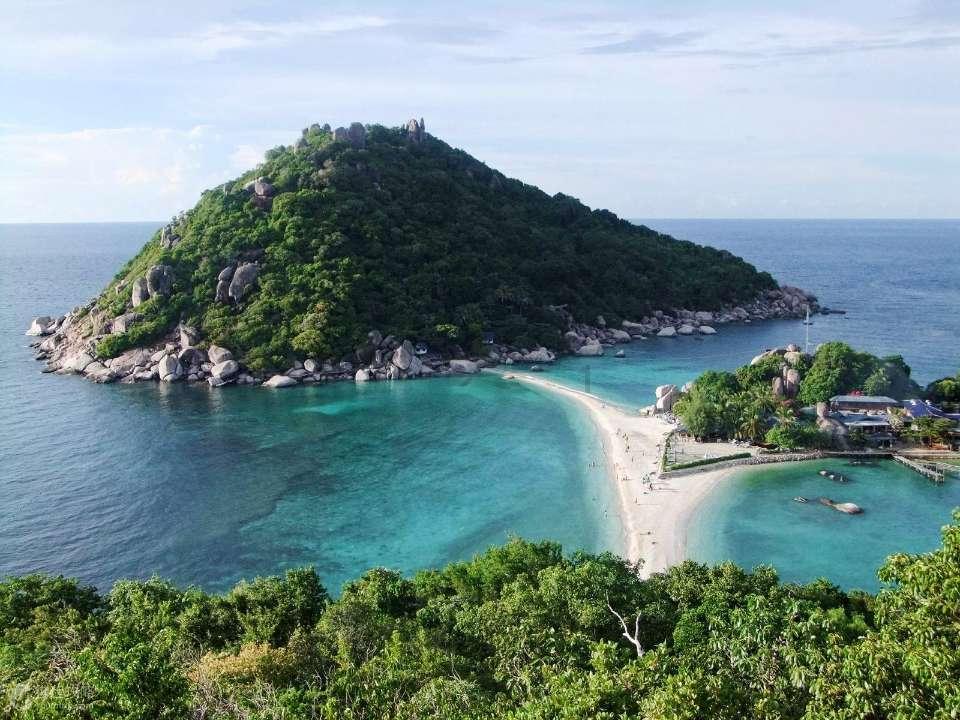 逃离原木色房屋