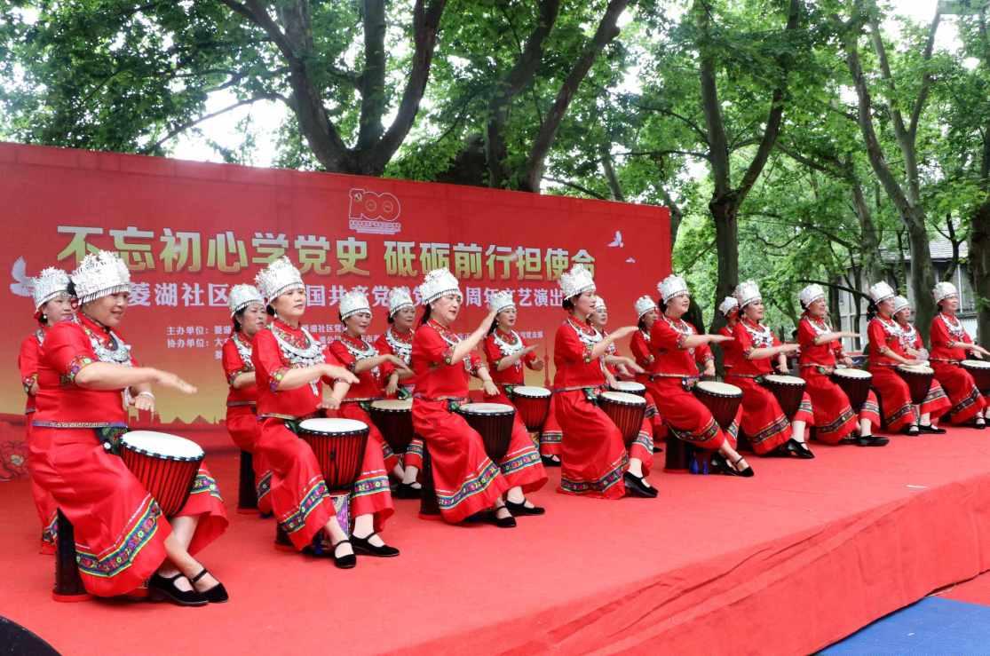 原始人打棒球