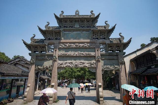 超级坦克消灭僵尸